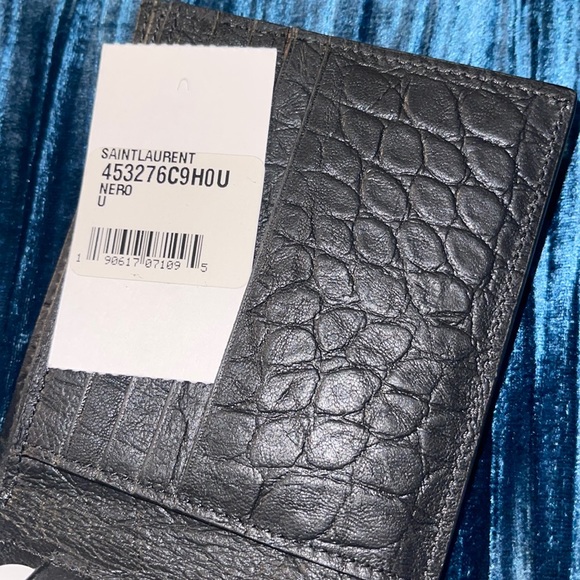Saint Laurent Croc-Embossed Leather Wallet - Picture 4 of 4